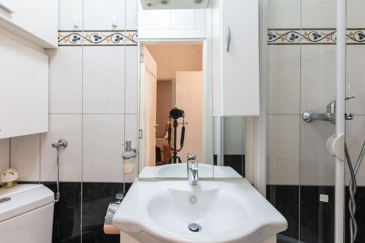 Sunny Renovated Apartment Close To Downtown เวียนนา ภายนอก รูปภาพ