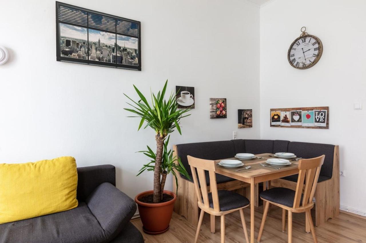 Sunny Renovated Apartment Close To Downtown เวียนนา ภายนอก รูปภาพ
